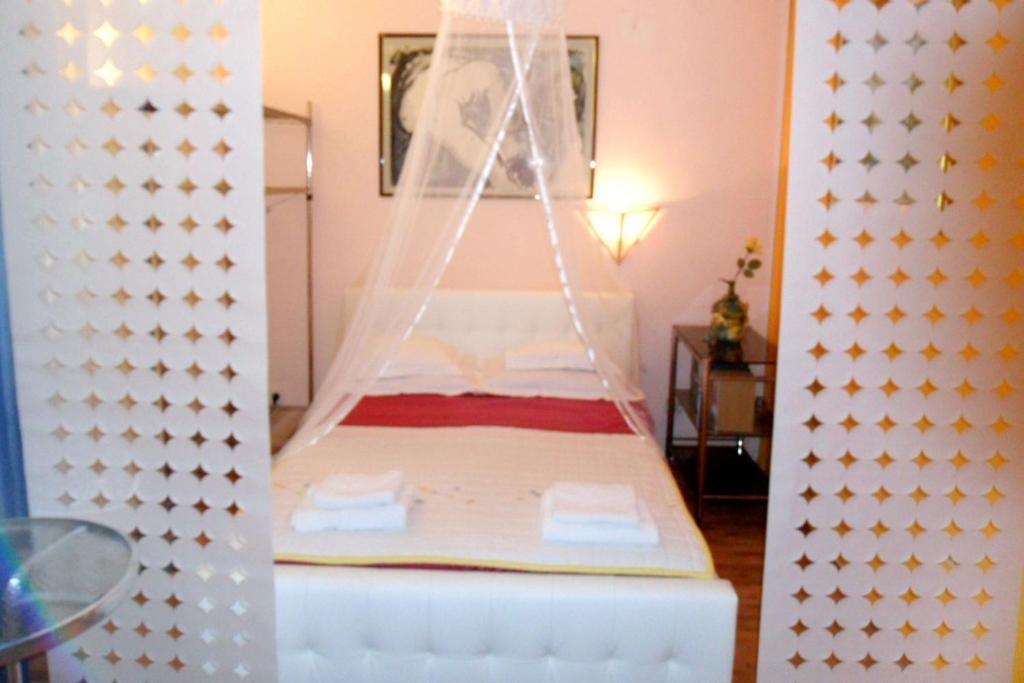 Apartments By The Sea Podgora, Makarska - 6713 外观 照片